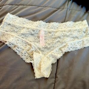Candies white lacy panties